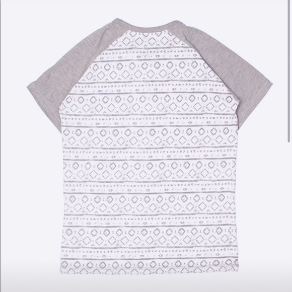 Dikotomy • Gray Tee - Picture 2 of 4